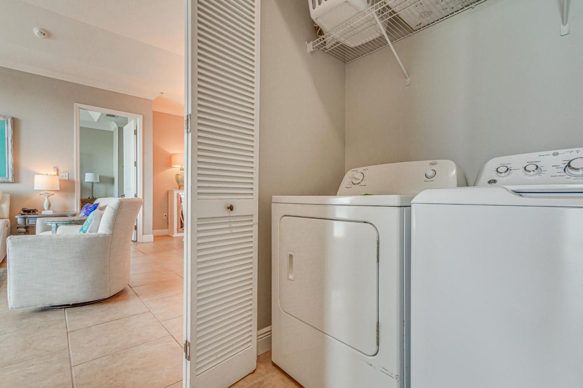 Pensacola Beach Penthouse With View And Pool Access! Exterior photo
